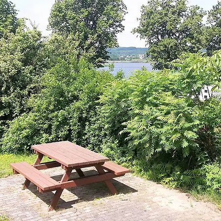 Am Neuensiener See